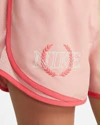 Short Nike